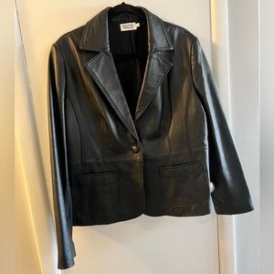SNAZZIE Leather jacket